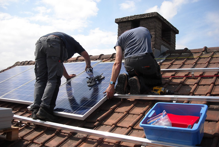 Rooftop solar installation