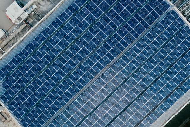 5 Reasons Why Businesses Should Go Solar in Punjab?